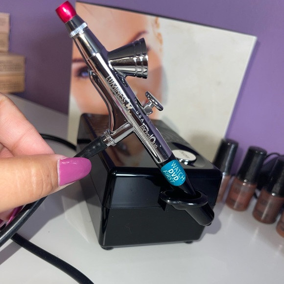 LUMINESS AIRBRUSH SYSTEM - Picture 3 of 8